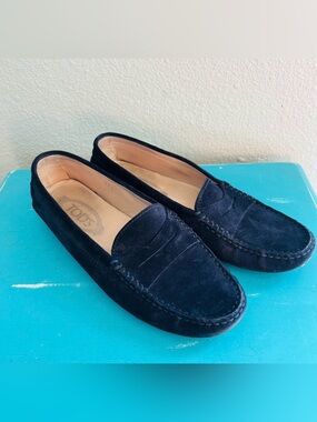 Tod’s Gommino Suede Driving Loafers Blue Size 37.5